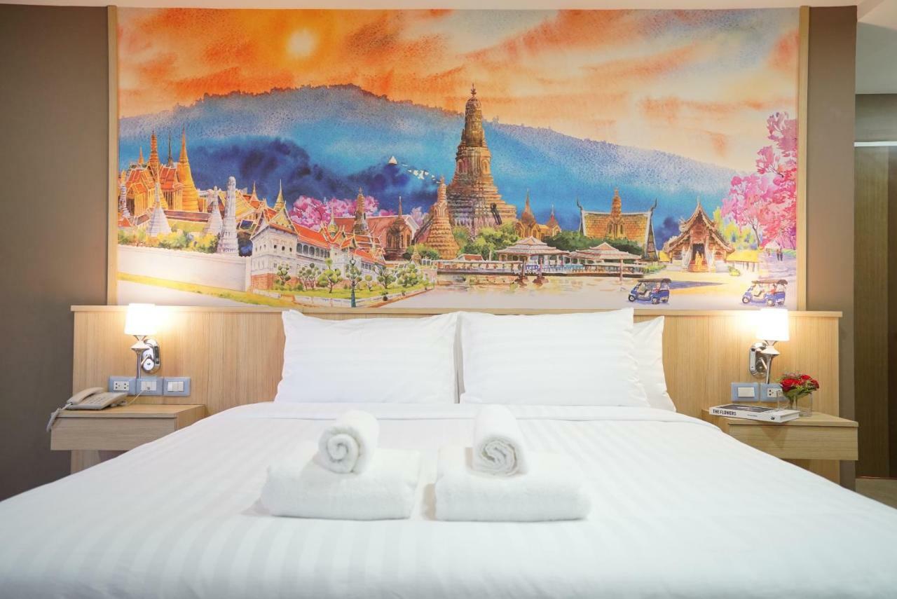 The Qube Fifty Hotel Bangkok Exteriér fotografie